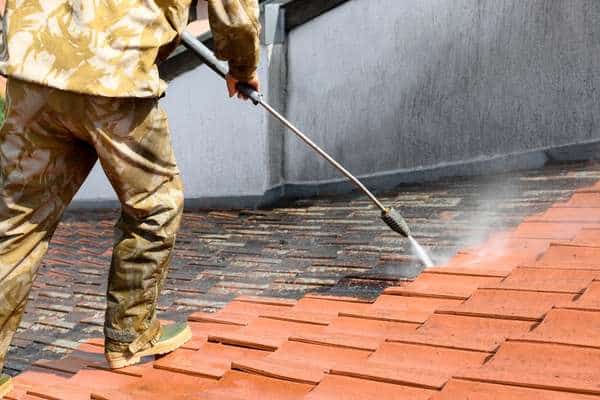 Pressure Wash: Concentrate On The Grout