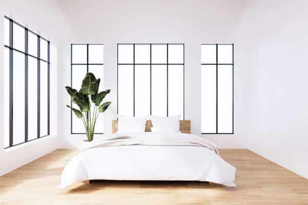Choose The Wide Window in Rectangular Bedroom