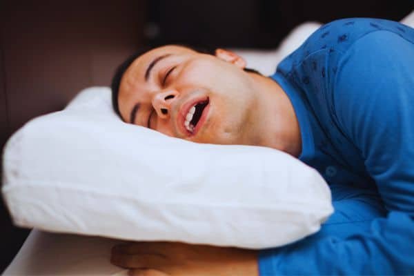 How to Sleep on a Wedge Pillow