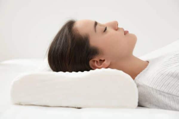 Neck Pain from Sleeping Wrong: What It Feels Like