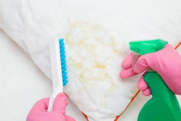 Easy Step-by-Step Guide To Clean Throw Pillows Without Washing Machine