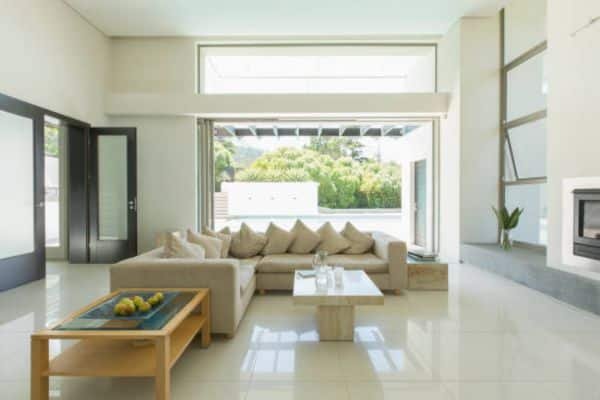 Step-by-Step: How to Arrange Pillows on a Sectional Couch