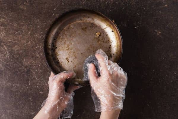 Why Grease Sticks to Stainless Steel So Badly