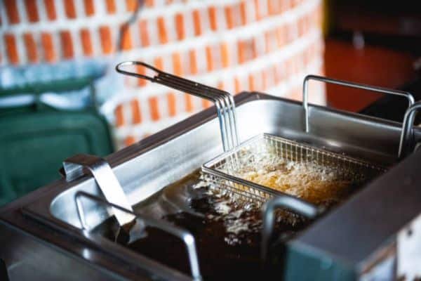 Can You Reuse Deep Fryer Oil?