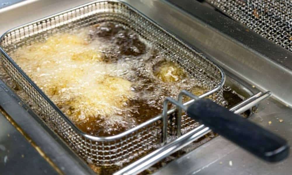 How Often Should You Change Deep Fryer Oil