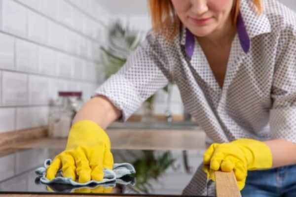 Step-by-Step: How to Clean a Ceramic Cooktop