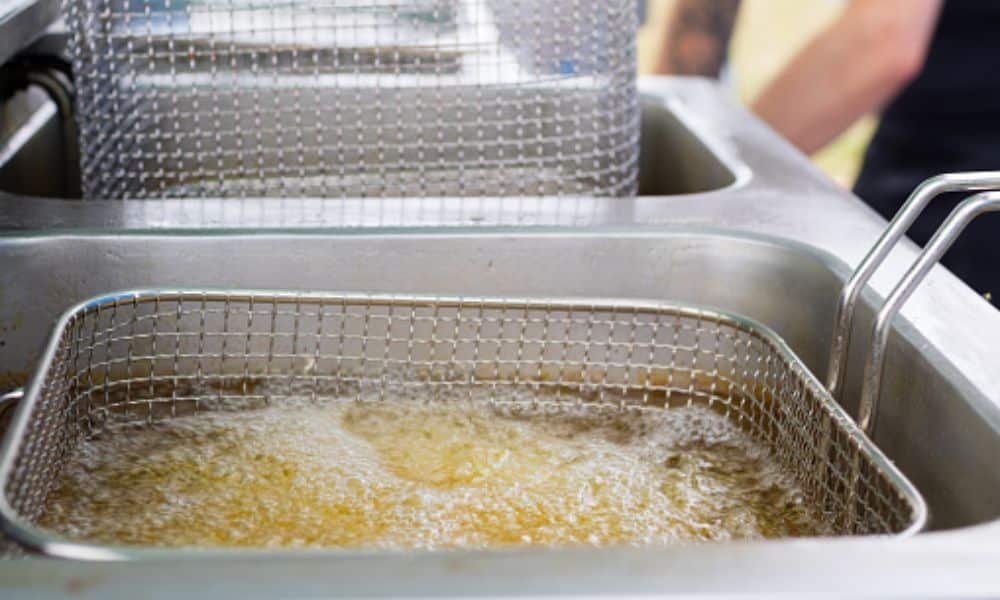How To Filter Oil From A Deep Fryer