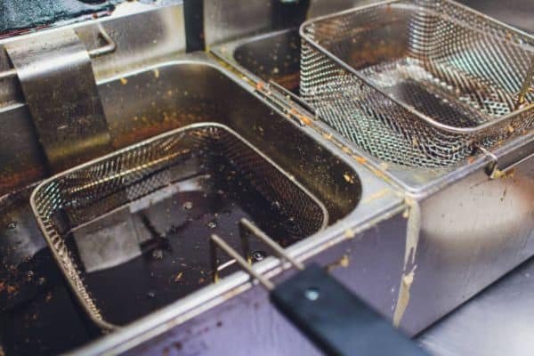 How to Clean a Deep Fryer After Burnt Oil