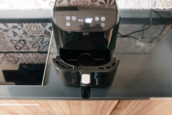 Does the Power XL Air Fryer Have a Preheat Button?