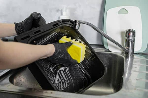 Best Way To Clean A Ninja Air Fryer Basket