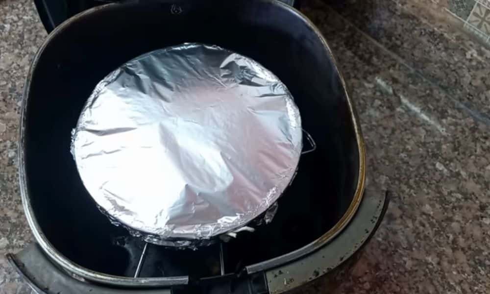 Can You Put Aluminum Foil In The Air Fryer_