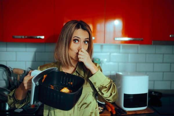 How To Remove Smell From Air Fryer Naturally