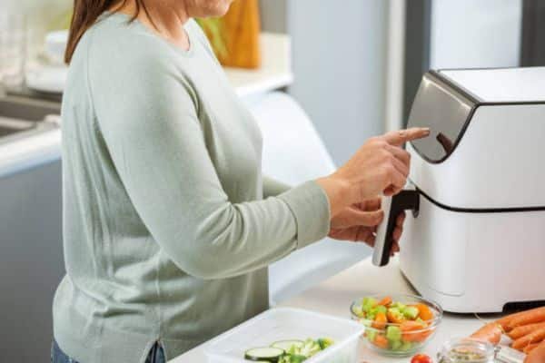 How To Stop Air Fryer Food Sticking (Proven Solutions)