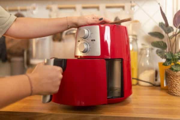 What Makes A Non Toxic Air Fryer?