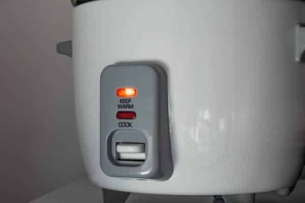 Choosing The Right COMFEE Rice Cooker Size