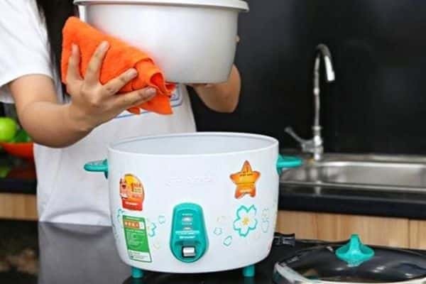 How To Fix A Rice Cooker That Switches To Warm Too Early